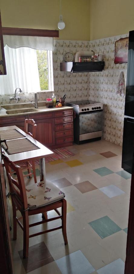 Ferienwohnung Ομορφο Διαμερισμα Με Μεγαλες Βεραντες Athen Exterior foto